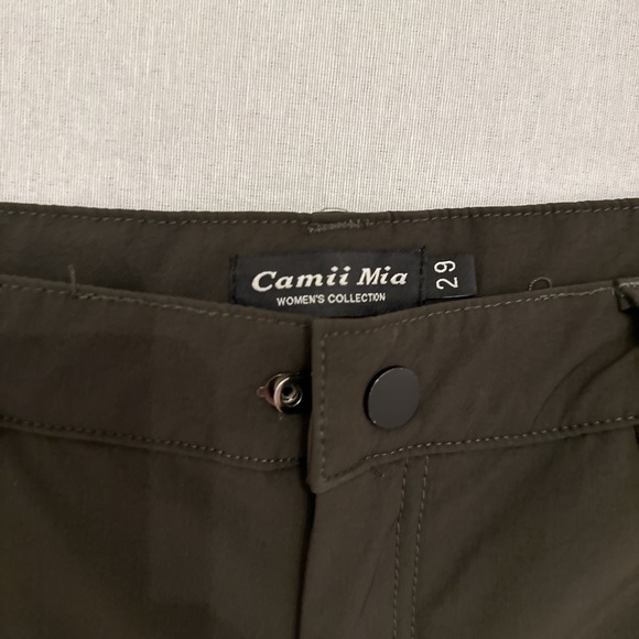 Hiking pants. Green. - Picture 2 of 2